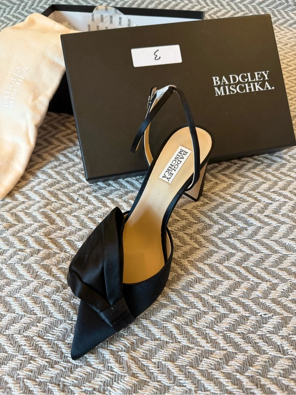 Badgley Mischka Black Satin Knotted Front Ankle-Strap Heels